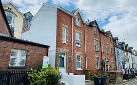 The End House - Cosy And Central